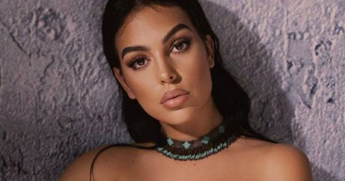 شاهد .. جورجينا روديغيز تستمتع بوقتها مع الأولاد في مدريد-بالصور