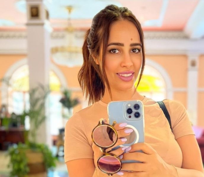 رنا سماحة تستعرض رشاقتها بإطلالة كاجوال – شاهد