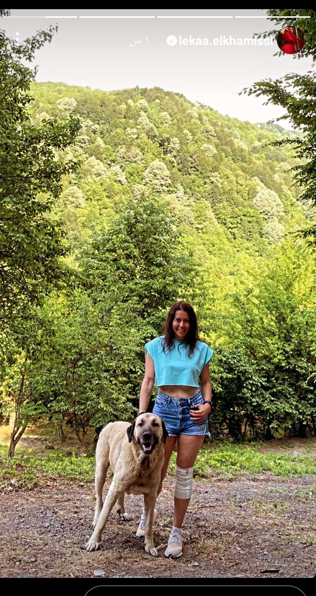 لقاء الخميسي تخطف الانظار بهوت شورت وتيشيرت مكشوف البطن- شاهد