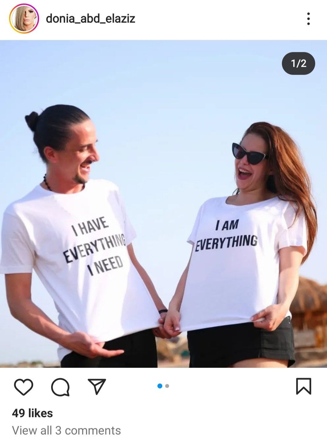 صورة للعرسان الجداد من شهر العسل .. دنيا عبد العزيز وزوجها – شاهد