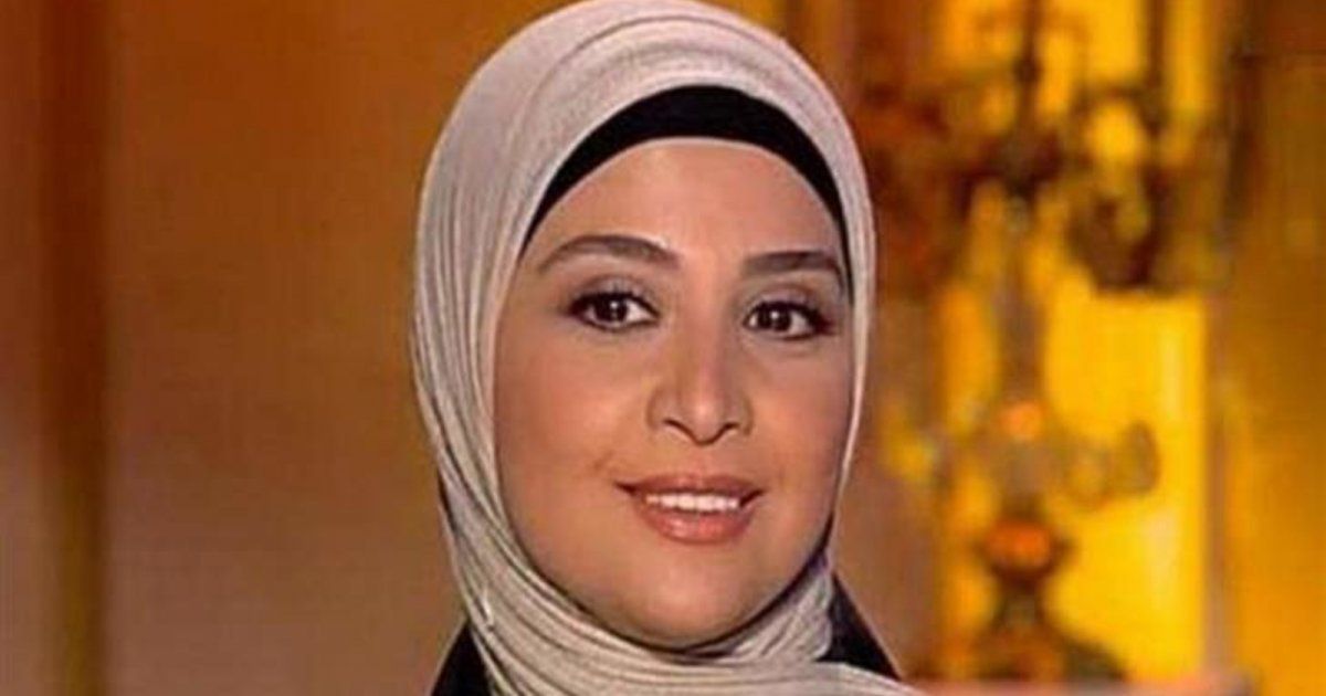 شاهد .. حنان ترك ترفض التكلم بإسم الدين وتعتبر نفسها جاهلة بهذا الأمر