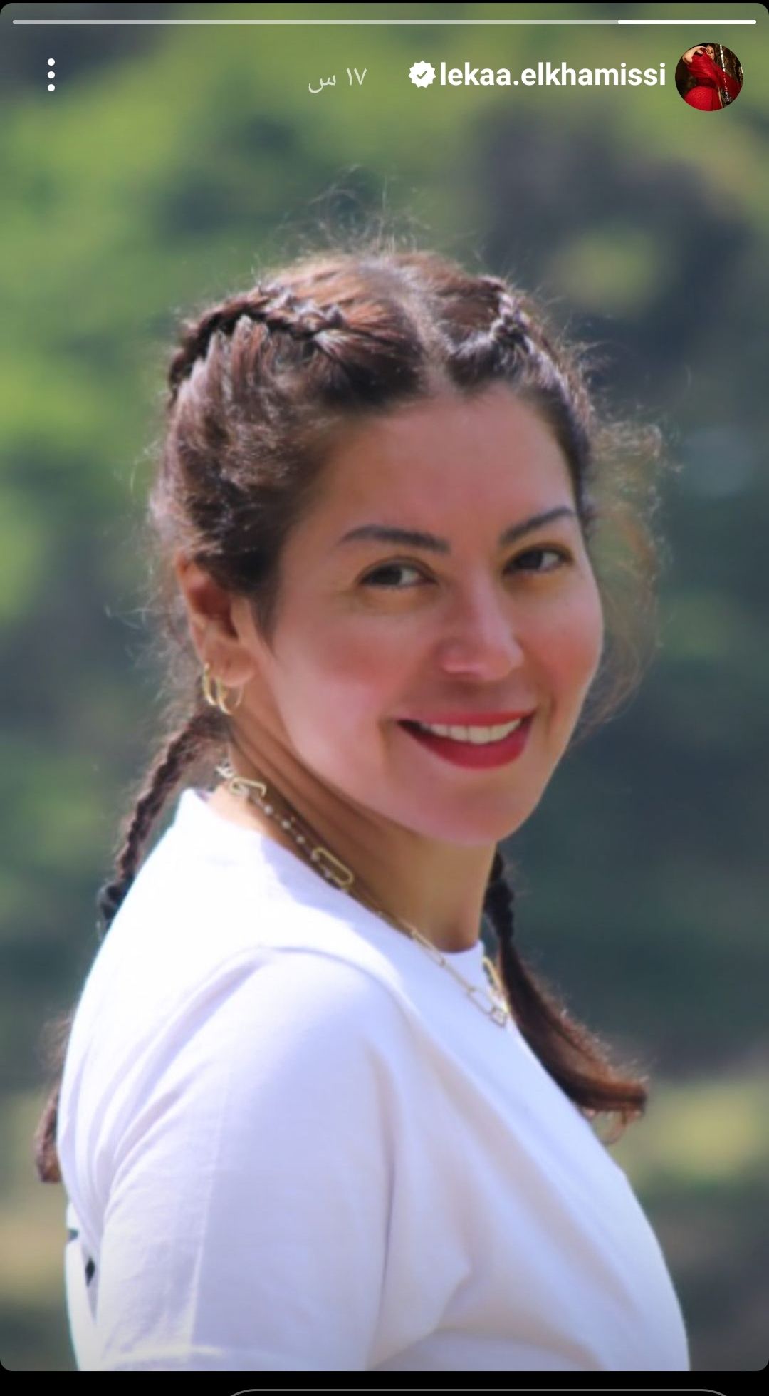 لقاء الخميسي تستمتع بعطلتها الصيفية – شاهد