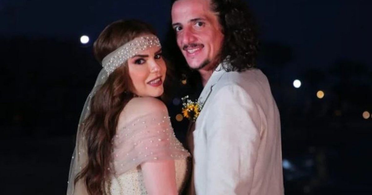 شاهد .. دنيا عبد العزيز تظهر من شهر عسلها.. وصورها تضج السوشيال ميديا