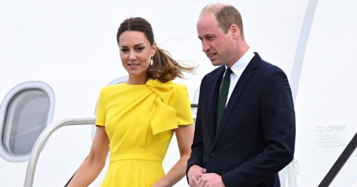 شاهد .. الأمير ويليام وكيت ميدلتون يصطحبان ولداهما الى مقاطعة وايلز