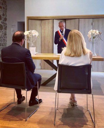 شاهد .. زواج جولي غاييه وفرانسوا هولاند بعد سنوات من العلاقات السرية