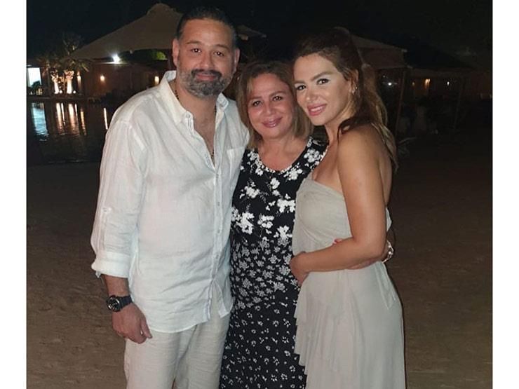 رسالة دعم من أمير شاهين لشقيقه إلهام شاهين