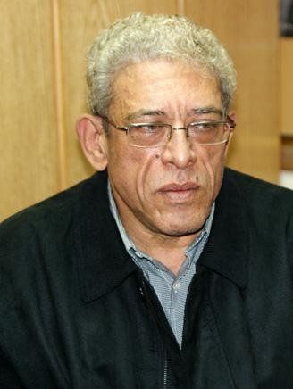 شاهد .. داوود عبد السيد يفوز بجائزة النيل للفنون