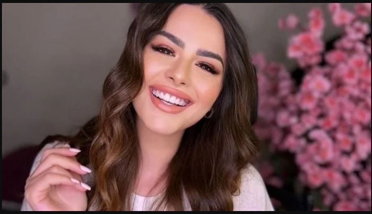 هنادي مهنا بإطلالة مبهجة : الجمال عدي الكلام – شاهد