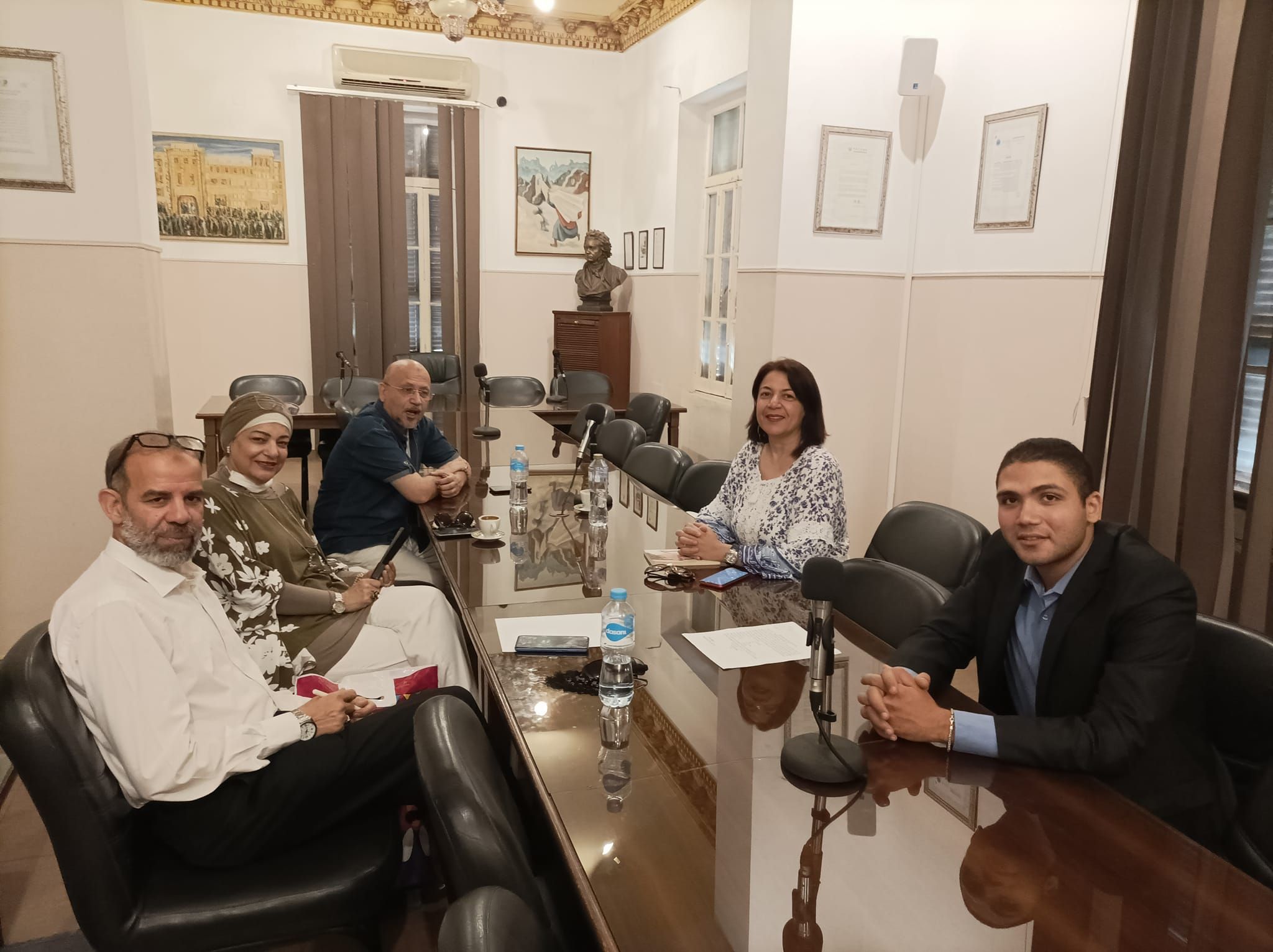 اجتماع اللجنة الثقافية باتحاد الكتاب يناقش التصور العام للموقف الثقافي الحالى