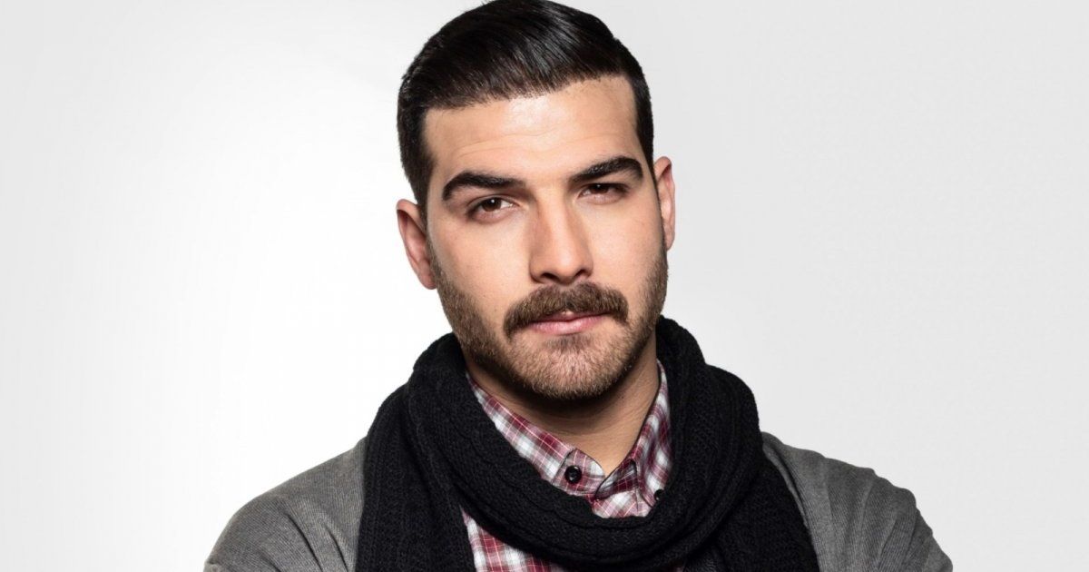 شاهد .. خاص- حسن خليل للفن: بعد إتهامه بالغرور خجلي يدفعني للهروب من المعجبات