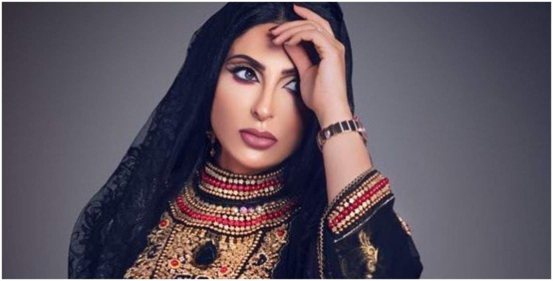 شاهد .. زينب العسكري تتلقى هدية مميزة من مواطن سعودي-بالفيديو