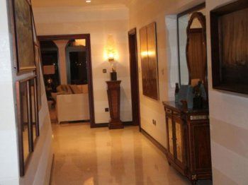 شاهد .. جولة في منزل عبد المجيد عبد الله.. فخامته تلفت الأنظار