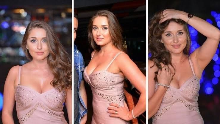 الراقصة الروسية انستازيا خدت الجنسية و خلعت