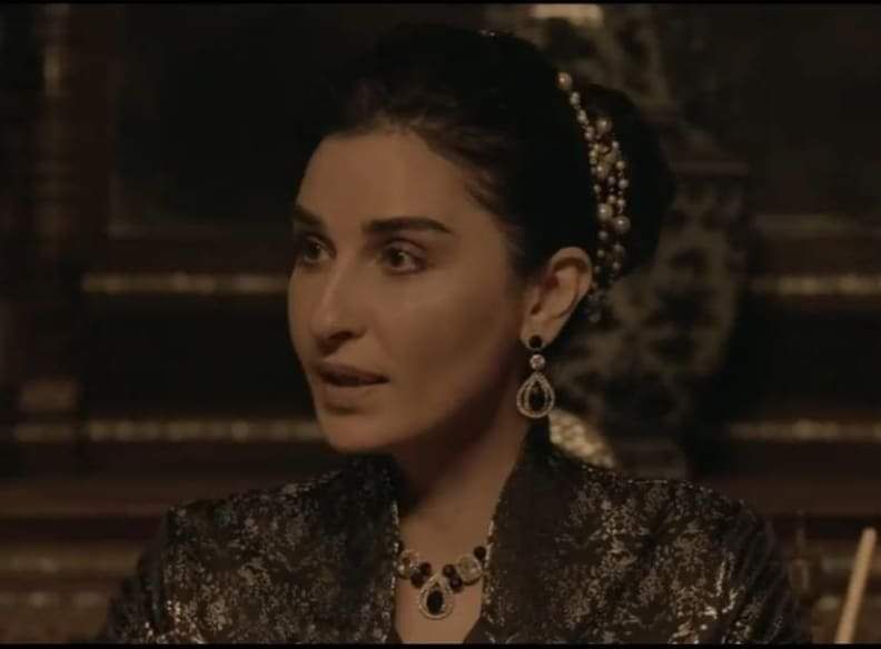 بكلمات مؤثرة .. التونسية فاطمة الناصر تنعي والدها