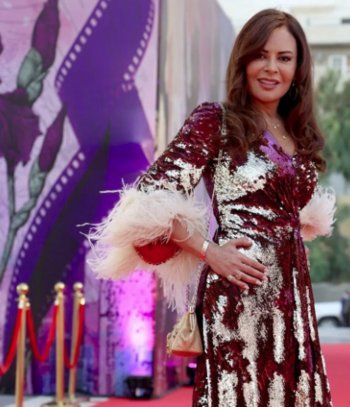 شاهد .. بالصور- بطلات "مدرسة الروابي للبنات" وكارمن لبس وجورج خباز وزينة دكاش في إفتتاح مهرجان عمان السينمائي