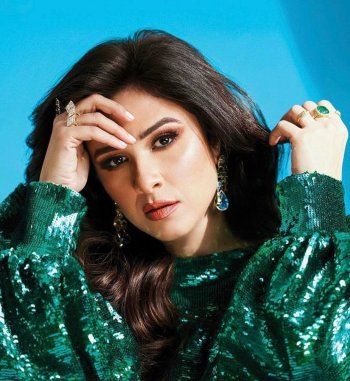 شاهد .. هذه الطفلة أصبحت ممثلة مصرية.. هل تعرفتم عليها؟