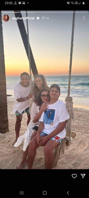 شاهد .. بالصور - أنغام تقضي إجازة مع أولادها على الشاطىء