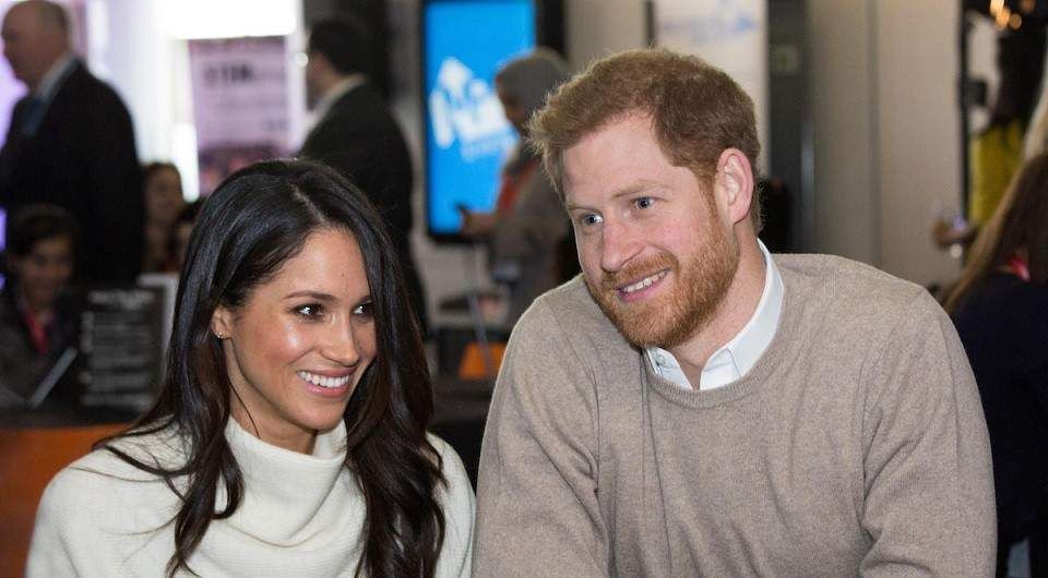 شاهد .. بالصورة - ميغان ماركل بإطلالة عصرية ملهمة في نيويورك كم يبلغ ثمن إطلالتها؟