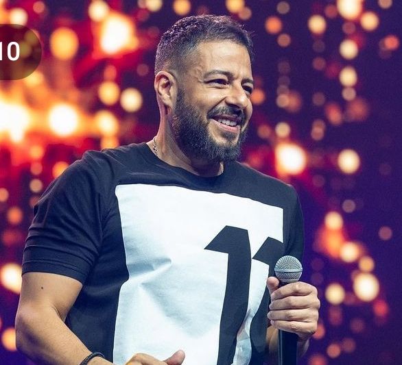 الليلة.. محمد حماقي يحيي حفلا غنائياً ضخما في الساحل الشمالي