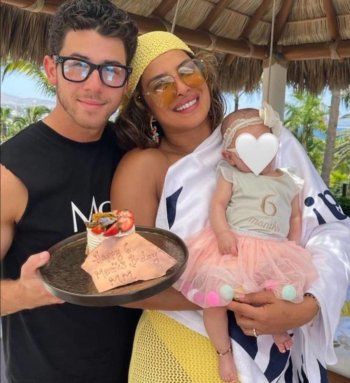 شاهد .. بالصور- بريانكا شوبرا ونيك جوناس يحتفلان بمرور 6 أشهر على ولادة إبنتهما