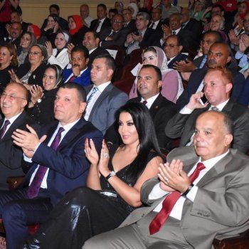 شاهد .. سمية الخشاب تتلقى تكريماً بهذه المناسبة