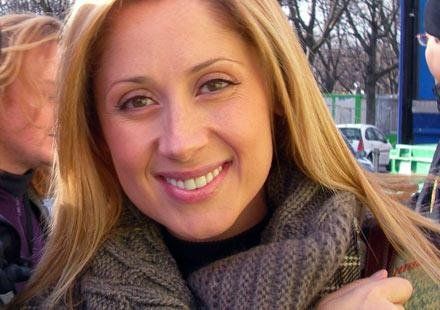 شاهد .. لارا فابيان تبيع بيتها في كندا كم يبلغ ثمنه؟