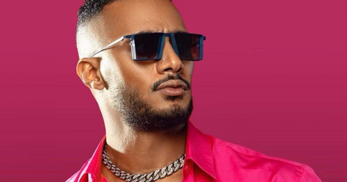 شاهد .. مجندة "إسرائيلية" بين أحضانه..محمد رمضان يتصدر الترند بأحدث ظهور له