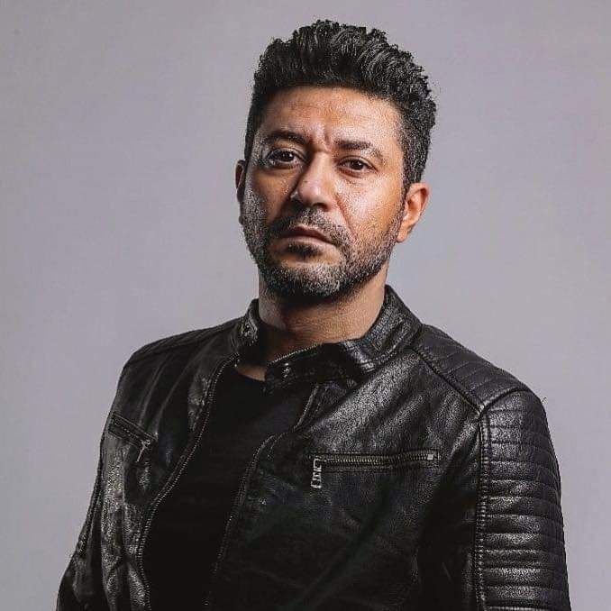 محمد عز يكشف تفاصيل تعرضه لعملية نصب