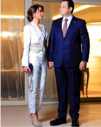 شاهد .. بعد تعرّض صديقتها للخيانة ..بسمة وهبة توثق سعادتها مع زوجها-بالصور