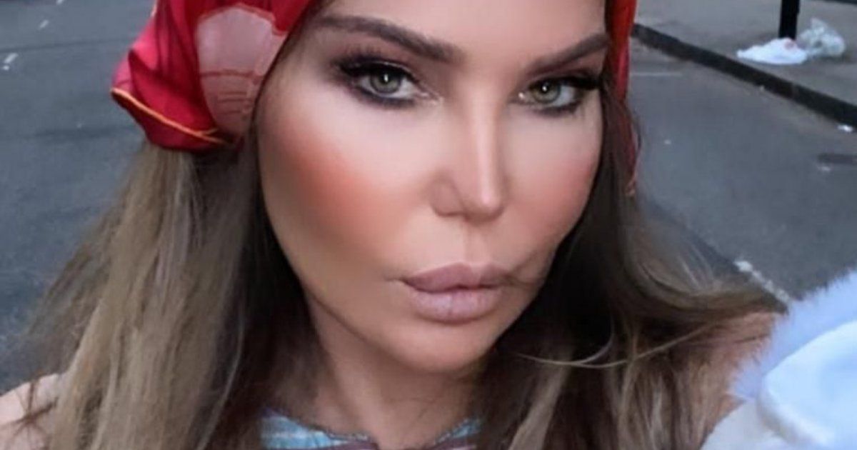 شاهد .. مي حريري تخلي منزلها منتصف الليل بعد إنذار حريق في لندن !