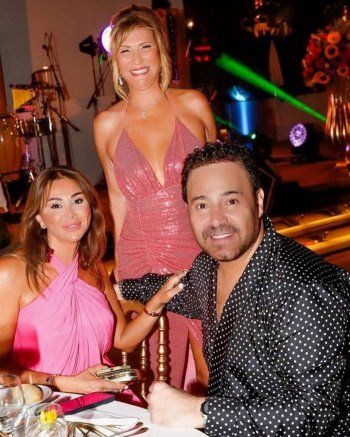 شاهد .. بالصورة - عاصي الحلاني بإطلالة من كان مع زوجته كوليت