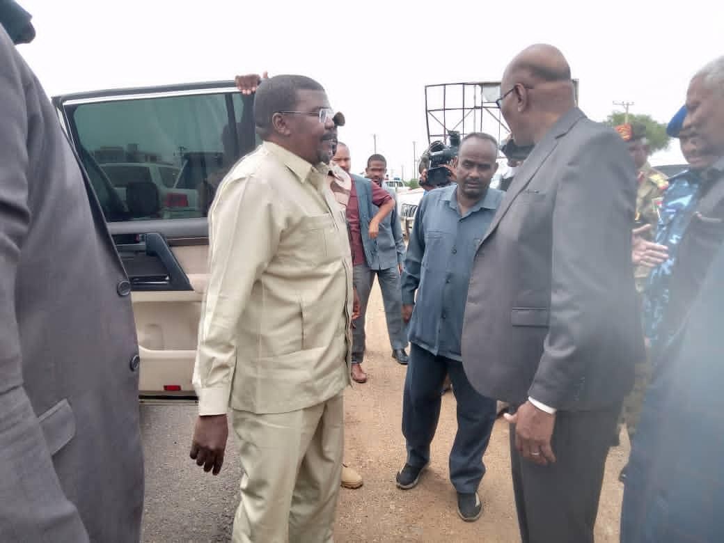 الطاهر حجر يختتم زيارة تفقدية لولاية الجزيرة