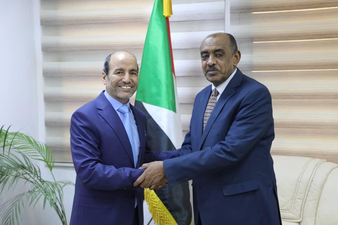 وزير الخارجية المكلف يلتقى سفير المغرب لدى السودان