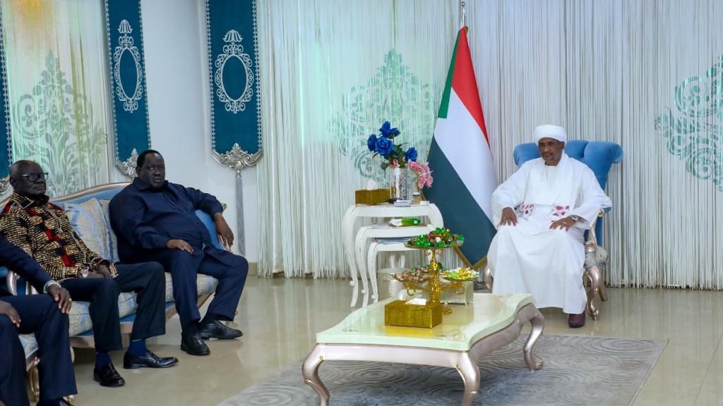 دقلو يطلع على سير تنفيذ اتفاق سلام جنوب السودان