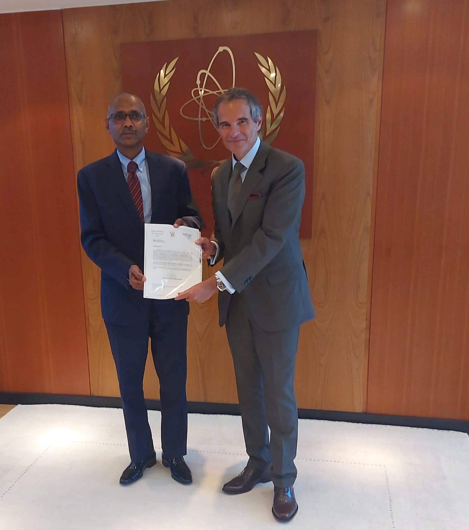 السفير مفضل يقدم أوراق أعتمادة مندوبا بالوكالة الدولية للطاقة الذرية