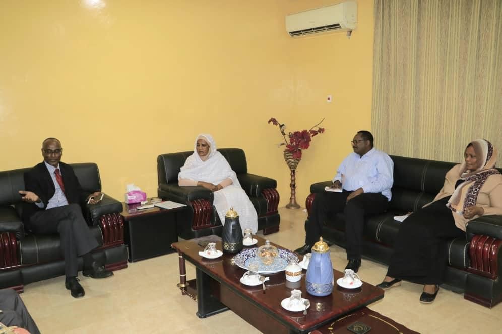 أمين مجلس الصداقة تلتقي القائم بأعمال سفارة دولة إثيوبيا بالخرطوم