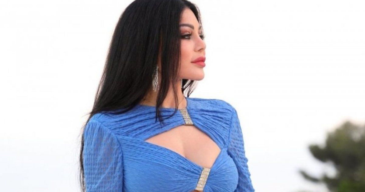 شاهد .. هيفا وهبي بإطلالة صيفية مميزة من الشاطئ