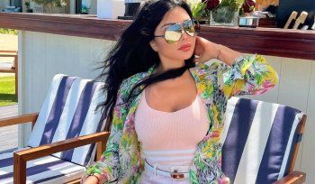 شاهد .. سعر حقيبة وحذاء هيفا وهبي المدهشين يتخطى المعقول.. والجمهور يعلق