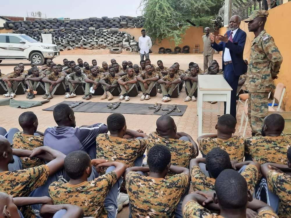 صندل:الشعب السوداني قادر علي هزيمة أعداء السلام