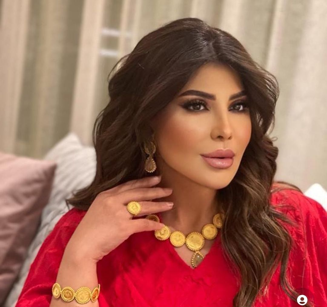 إلهام الفضالة :” حلمت إني بصلي مع المهدي المنتظر”.. اتغطي كويس