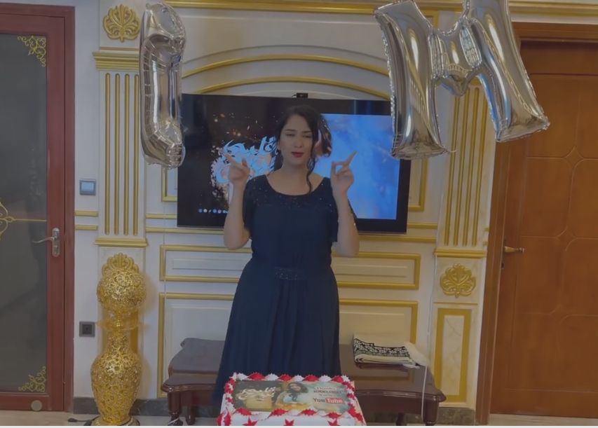 بسنت سلامة تحتفل بأول مليون علي اليوتيوب لـ ” قلبي بيترج” – فيديو وصور