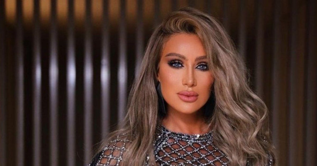 شاهد .. بالصور- مايا دياب تشعل الأجواء في حفلها الأخير..وتتألق بفستانها الأزرق