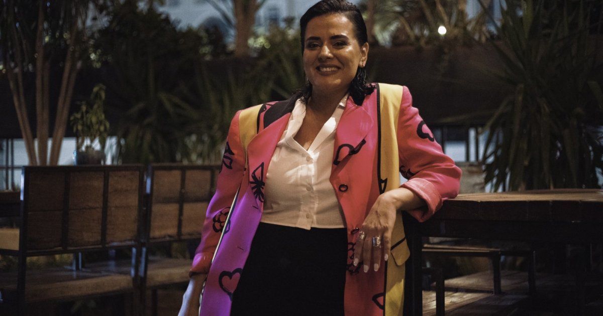 شاهد .. خاص- دينا الوديدي تكشف تفاصيل ألبومها الجديد