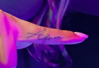 شاهد .. أنجي خوري تشعل مواقع التواصل الإجتماعي بوشمها الجديد...وما علاقة أدهم نابلسي!