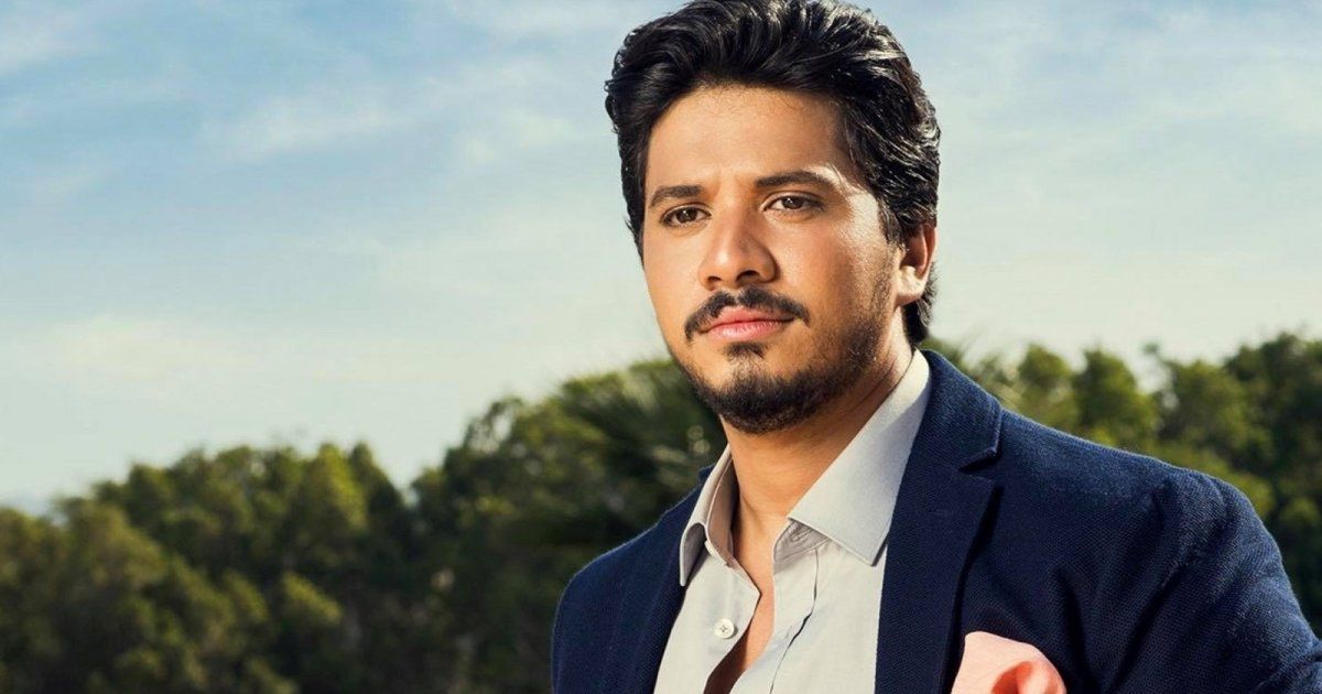 شاهد .. خاص- مصطفى حجاج يحضر مفاجأة ضخمة للجمهور.. ويعيده 7 سنوات إلى الوراء