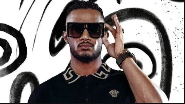 محمد رمضان كل شوية يعمل دوشة جديدة