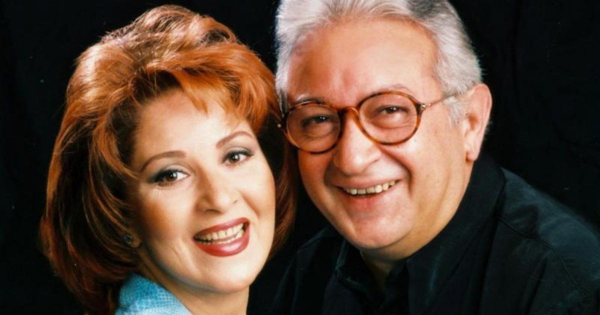 شاهد .. بوسي تعلق لأول مرة على قصة بيع مقتنيات نور الشريف في سوق الأنتيكات