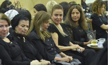 شاهد .. بالصور - أول ظهور لـ ميرفت أمين بعد خبر وفاتها...وتدخل القفص الذهبي للمرة الثامنة ؟