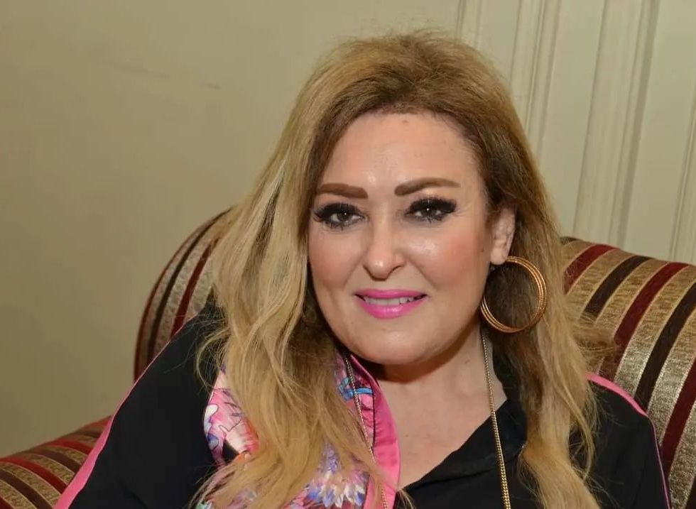 نهال عنبر :” اللي مش عايزه ترضع هي حرة لكن هتتحرم من الحنان علي أولادها”