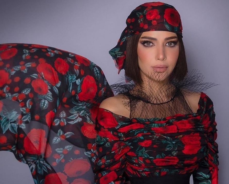 أصالة تطرح 3 أغاني من ألبومها ” شايفة فيك” دفعة واحدة- فيديو